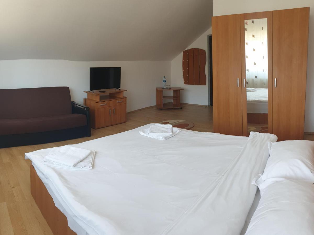 Valea Doamnei Hotel Nucşoara Екстериор снимка